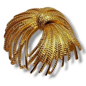 Signed Monet Vintage Wheat Sheaf Brooch Pin
